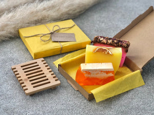 Bar Soap & Wooden Soap Dish Gift Set - Artisan Soap & Soap Tray Set